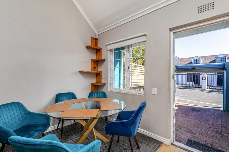 1 Bedroom Property for Sale in Woodstock Western Cape